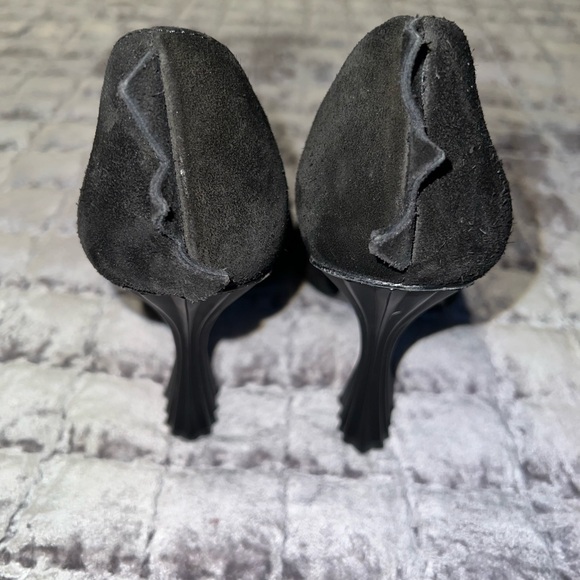 John Fluevog Queen of the Skies Pump Venus - Picture 4 of 10